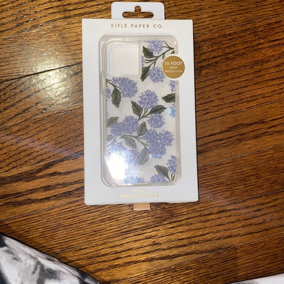 Floral Phone Case iPhone 11 Pro/Xs/X - Picture 3 of 3
